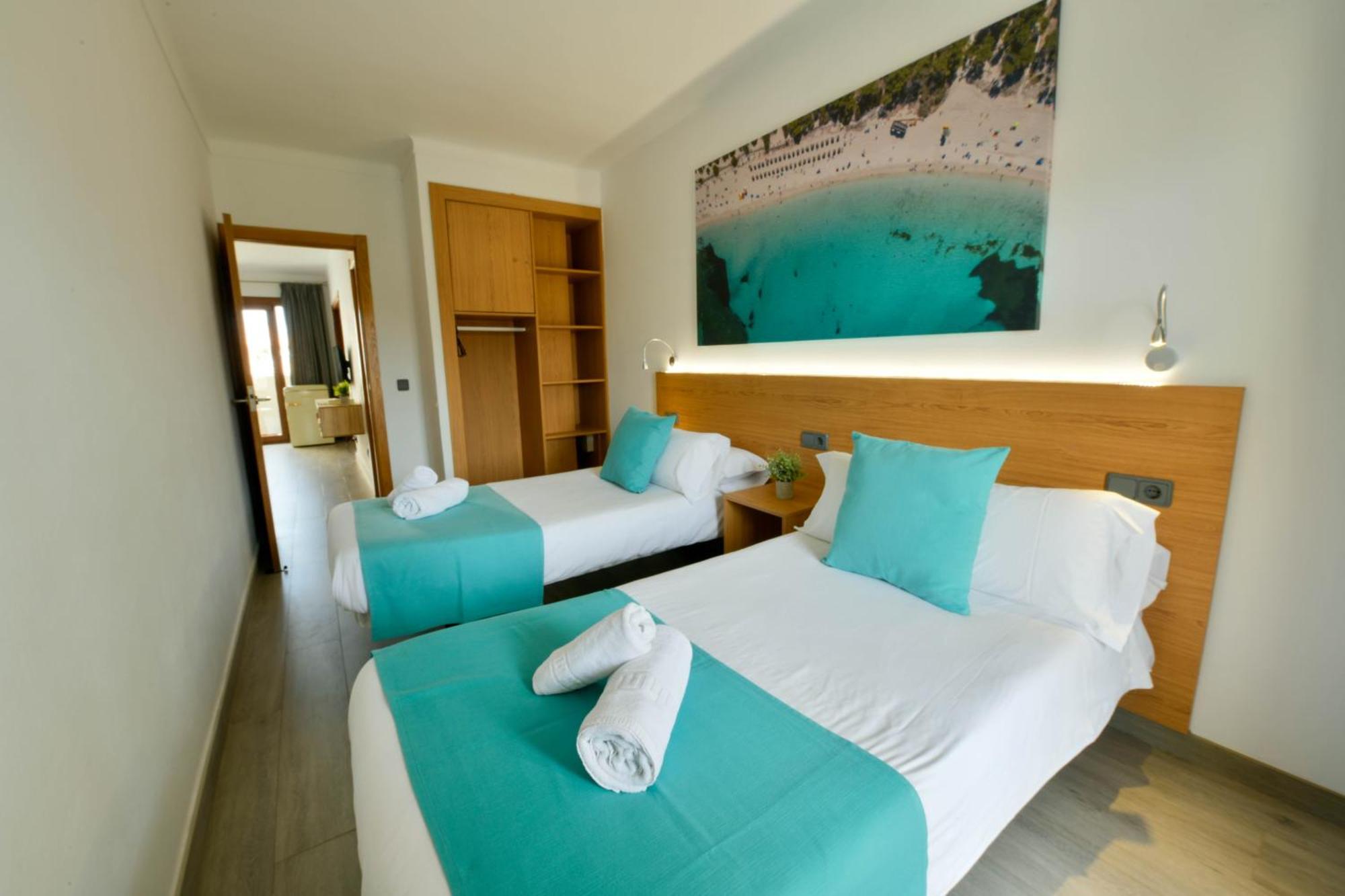 Apartamentos Estanques Colonia de Sant Jordi ภายนอก รูปภาพ