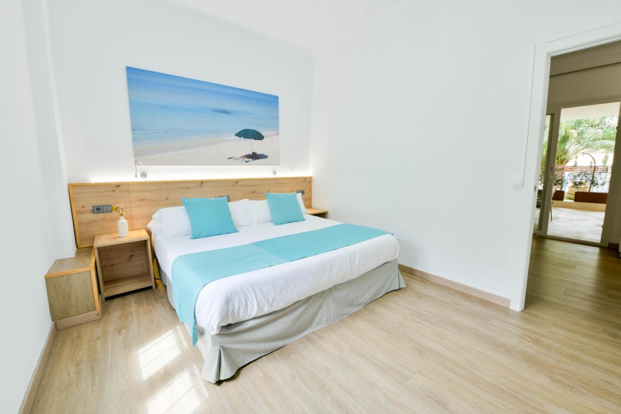 Apartamentos Estanques Colonia de Sant Jordi ภายนอก รูปภาพ