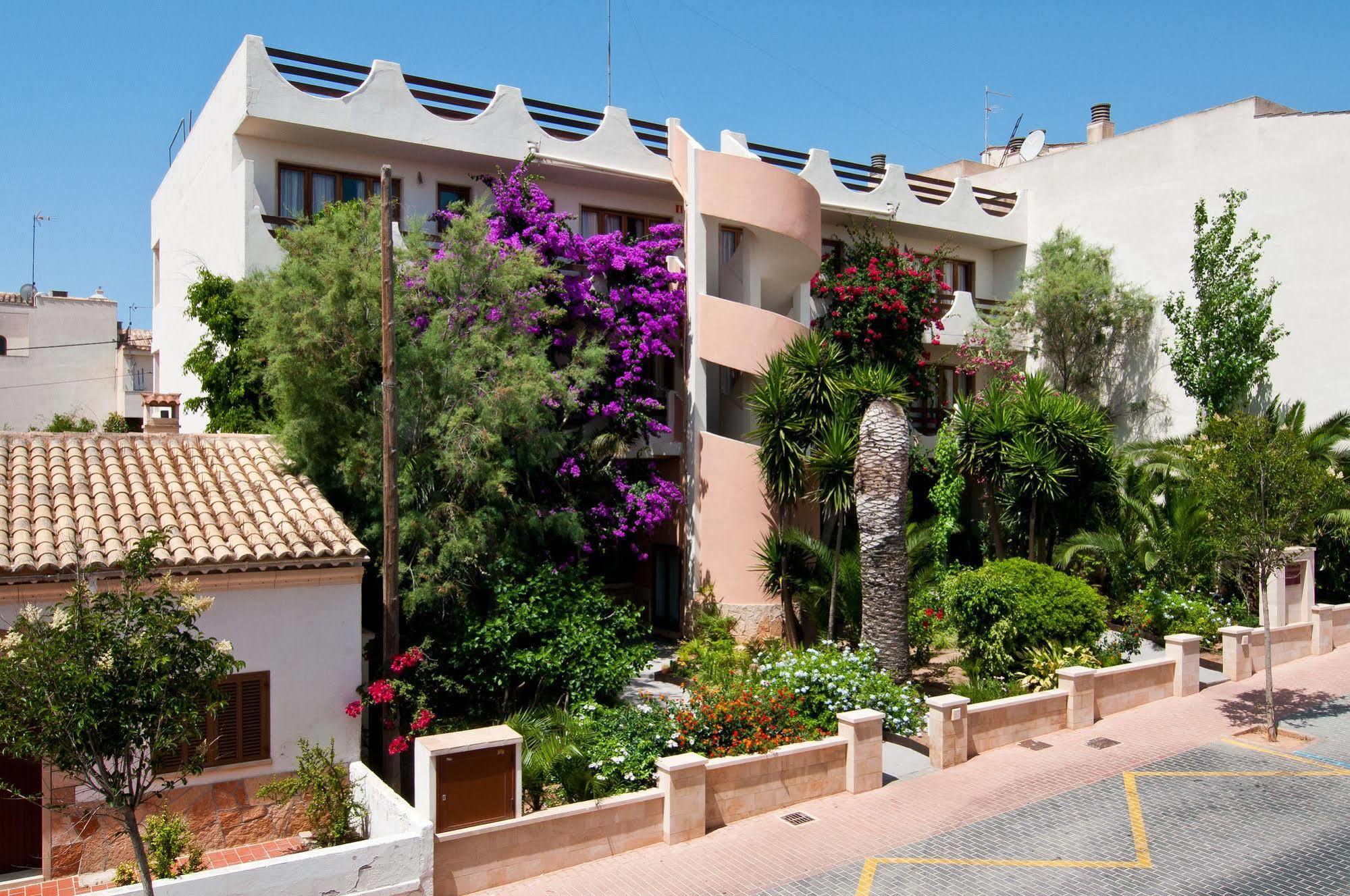 Apartamentos Estanques Colonia de Sant Jordi ภายนอก รูปภาพ